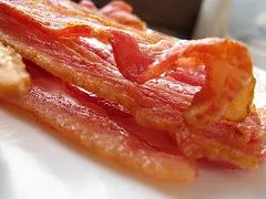 How to Cook Crispy Bacon