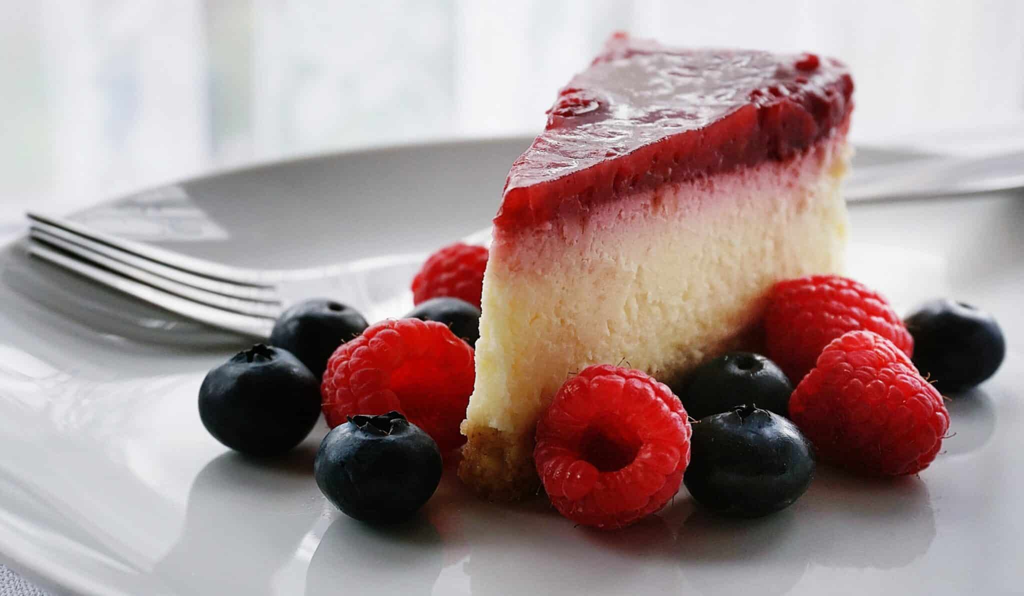 10 Easy Tips To Help Make Your Cheesecake Turn Out Perfect Every Time 10 Easy Tips To Help Make Your Cheesecake Turn Out Perfect Every Time