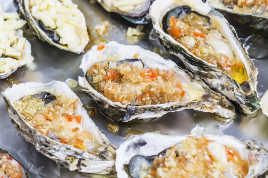 How to Cook Oysters in the Oven (2)