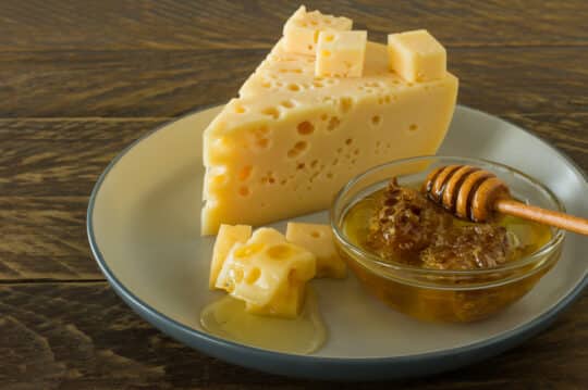 What does Gruyere Cheese Taste like?