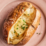 How To Cook A Baked Potato In An Air Fryer(2)
